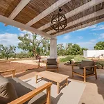 Fora Villa